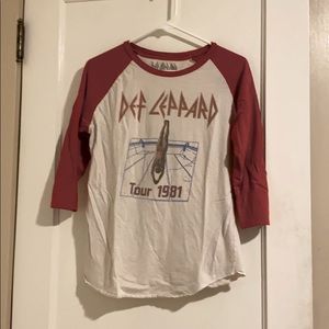 Def Leppard Tour 1981 baseball tee